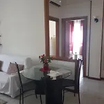 Juliet's Eye Apartment